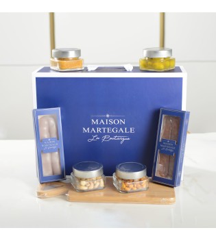 Coffret gourmand avec boutargues et ingrédients raffinés